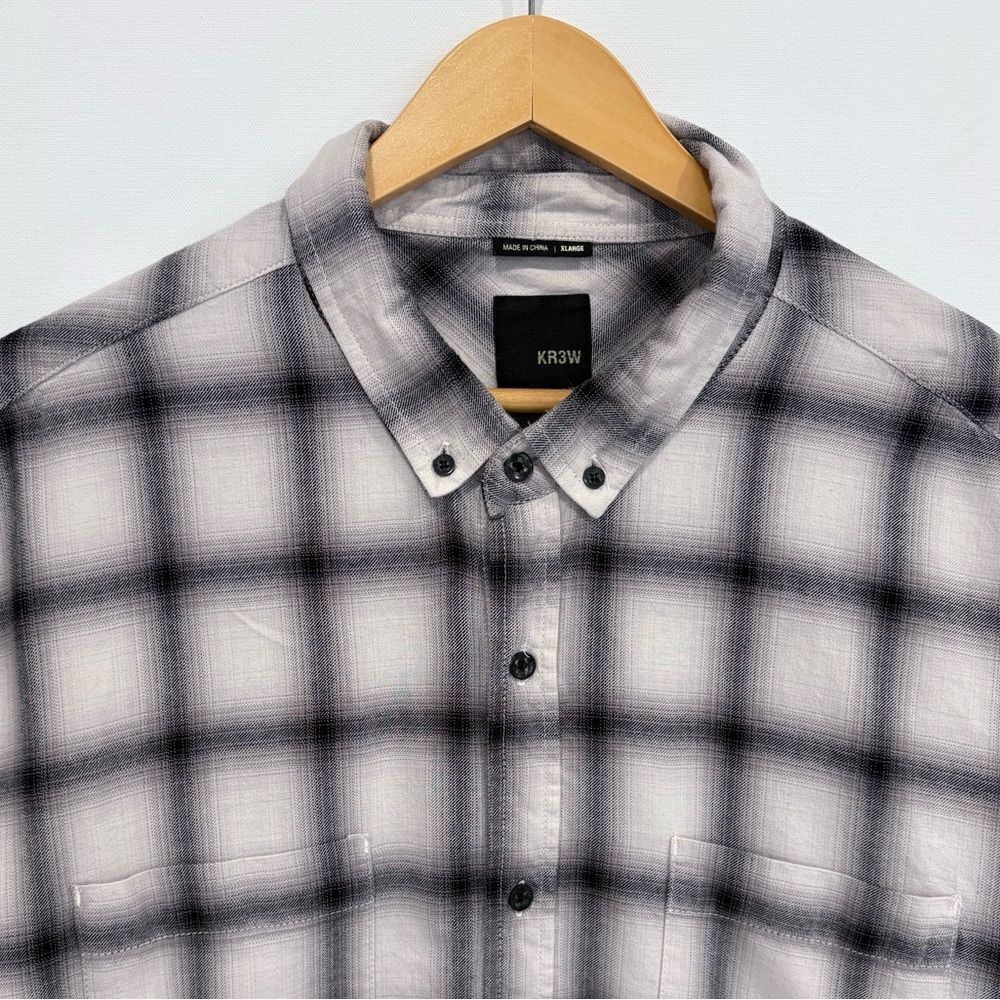 KR3W Plaid Grid Long Sleeve Button Down Shirt Mens Size XL Cotton Black & Beige - Picture 3 of 9